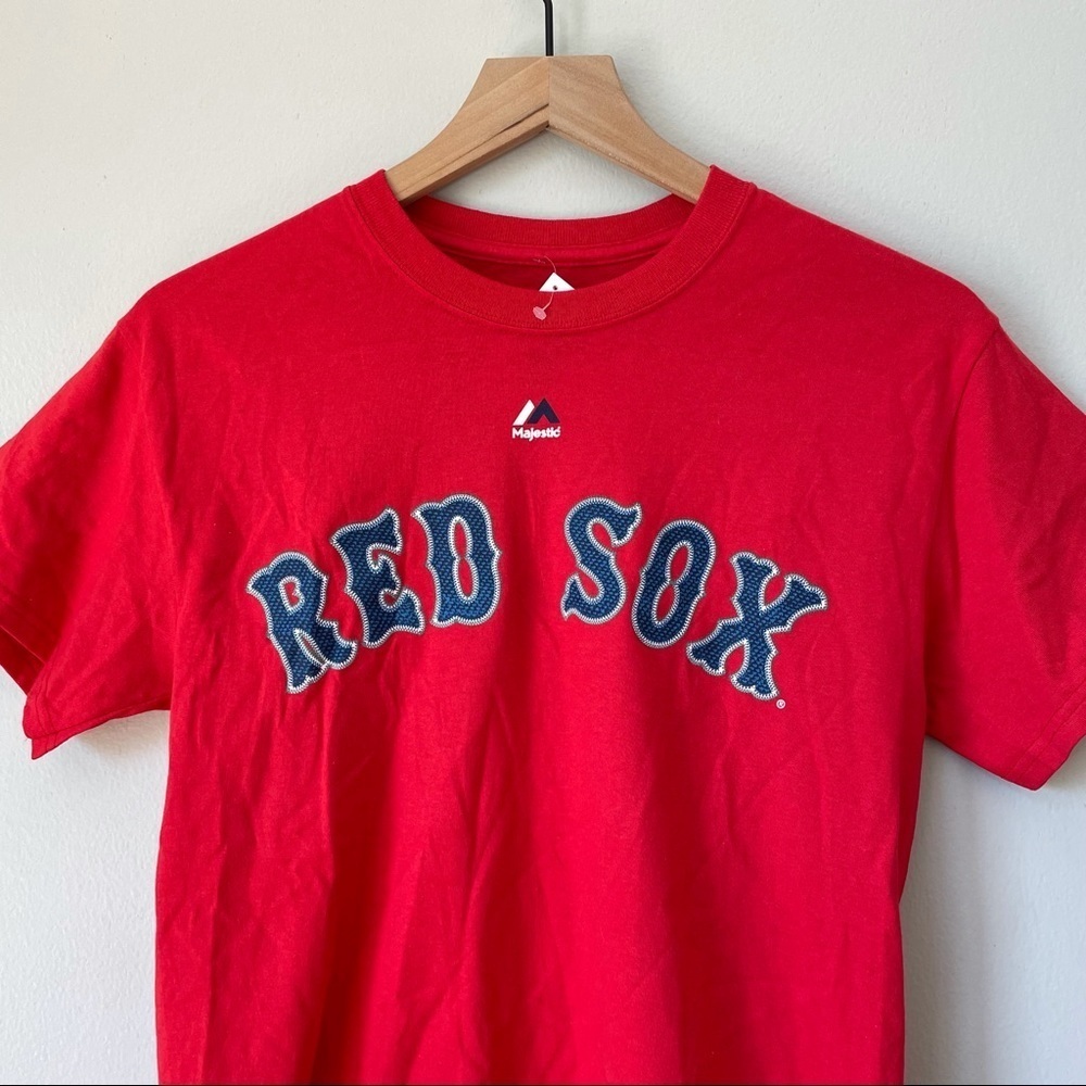 Majestic MLB Red Socks Graphic Tee - Picture 4 of 6